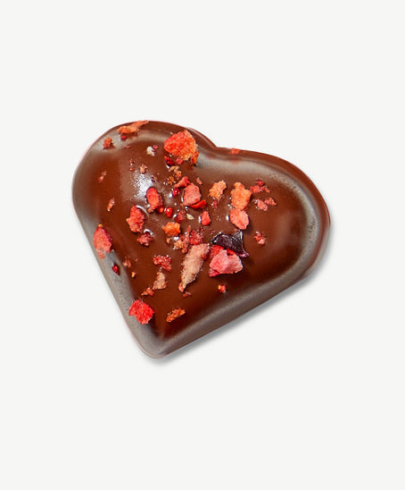 hazelnut-and-milk-chocolate-heart-16-piece-tray