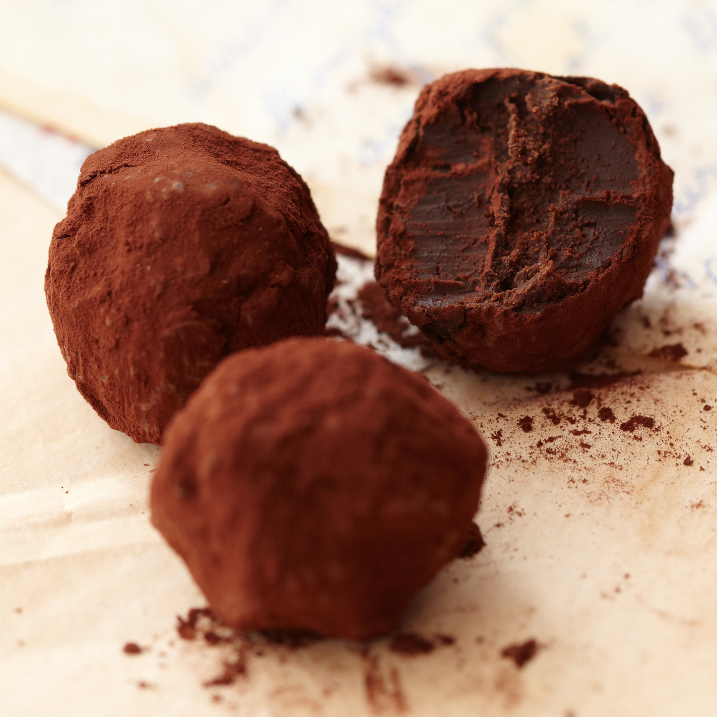 Champagne Truffles, 32 pieces