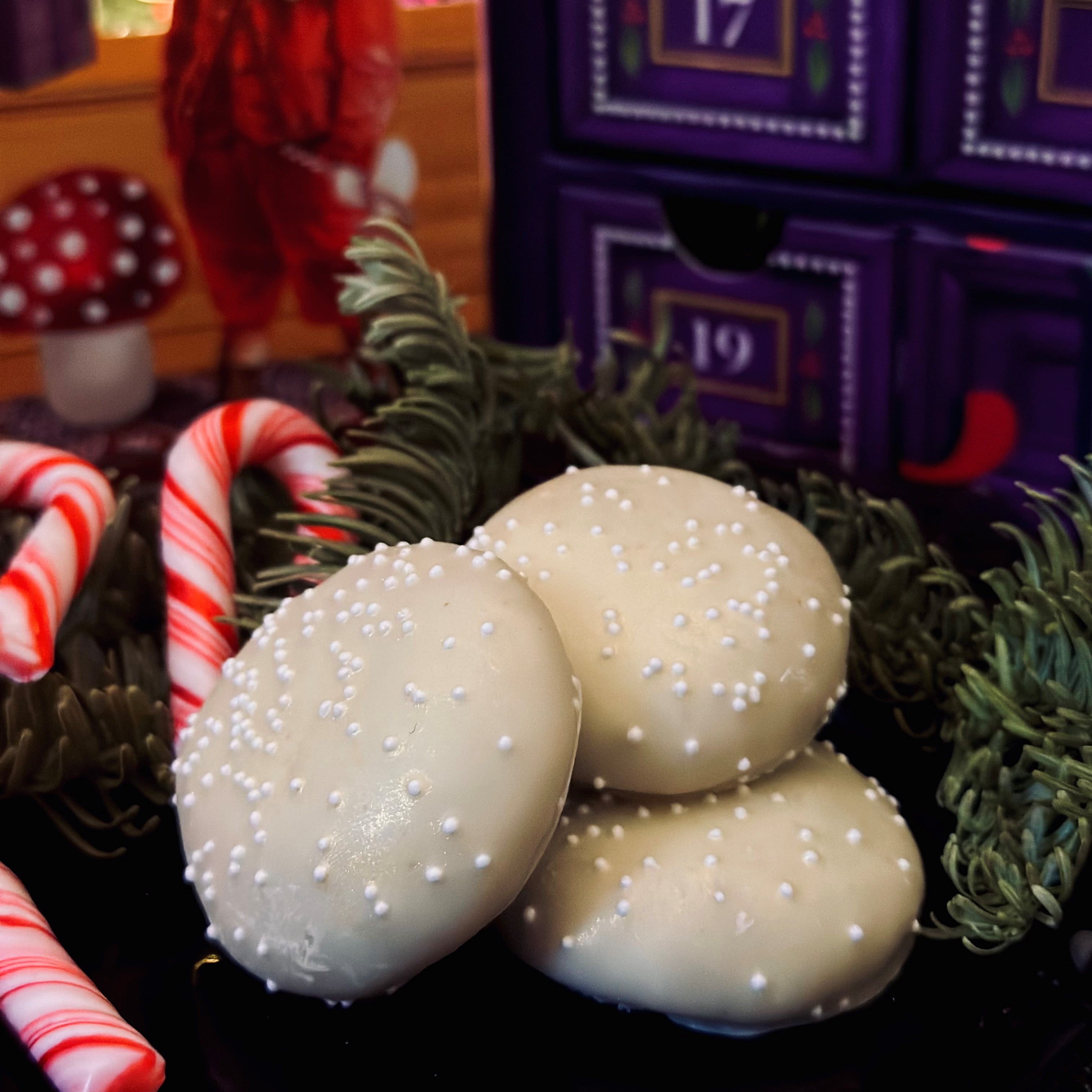 the-2023-advent-experience/day-9-white-chocolate-ginger-spice-cookies