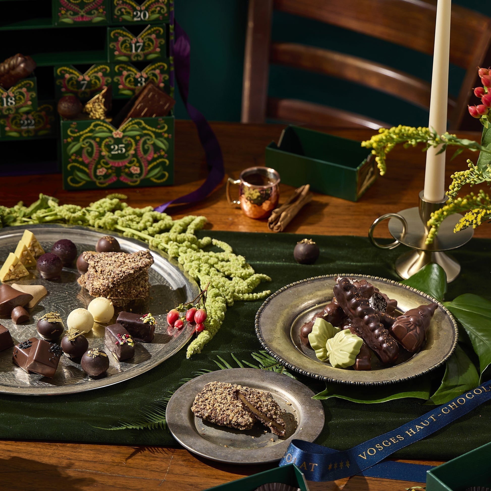 vosges-haut-chocolat-blog/holiday-chocolate-charcuterie-board-ideas