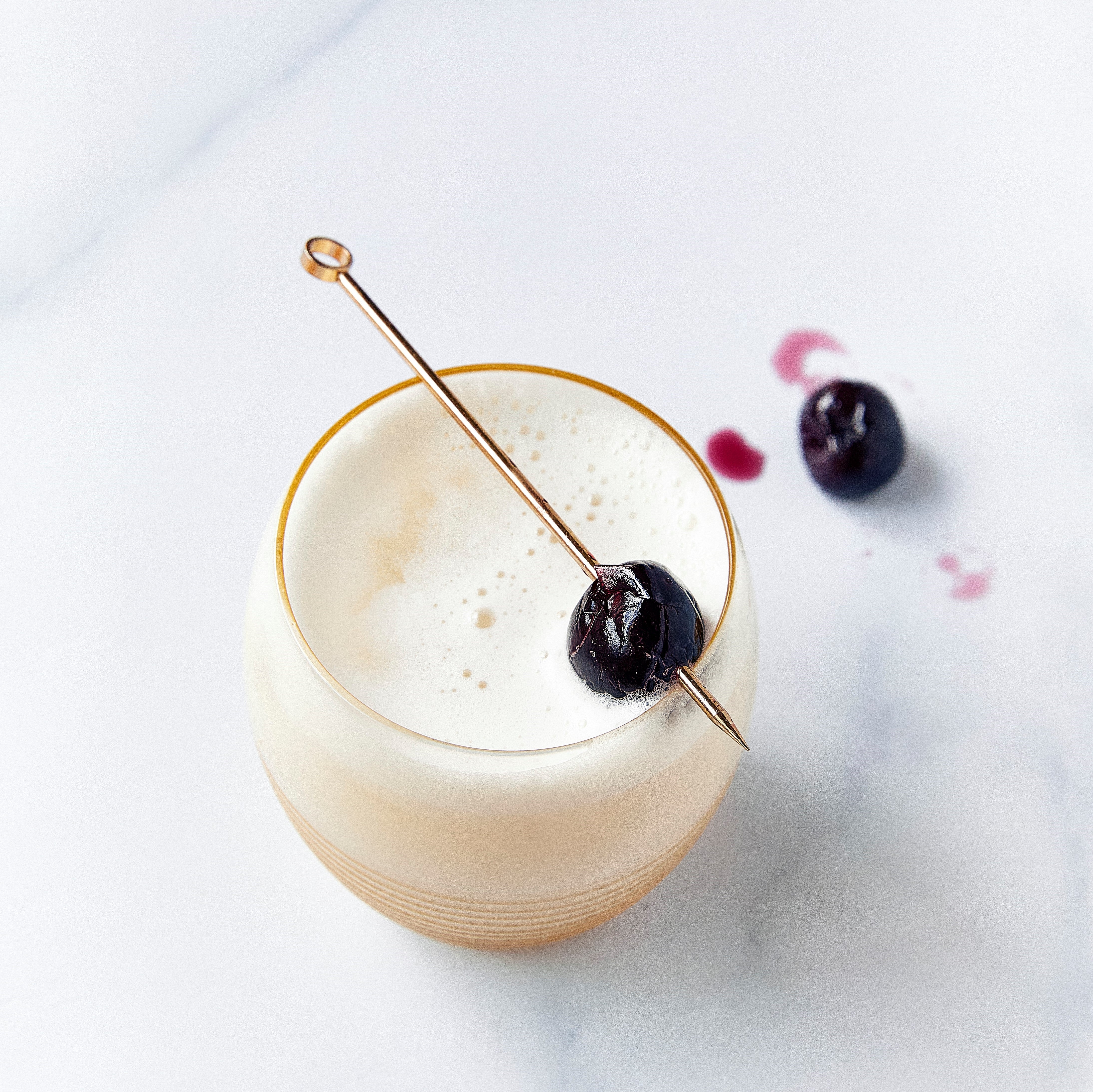 vosges-haut-chocolat-blog/almond-vodka-fizz