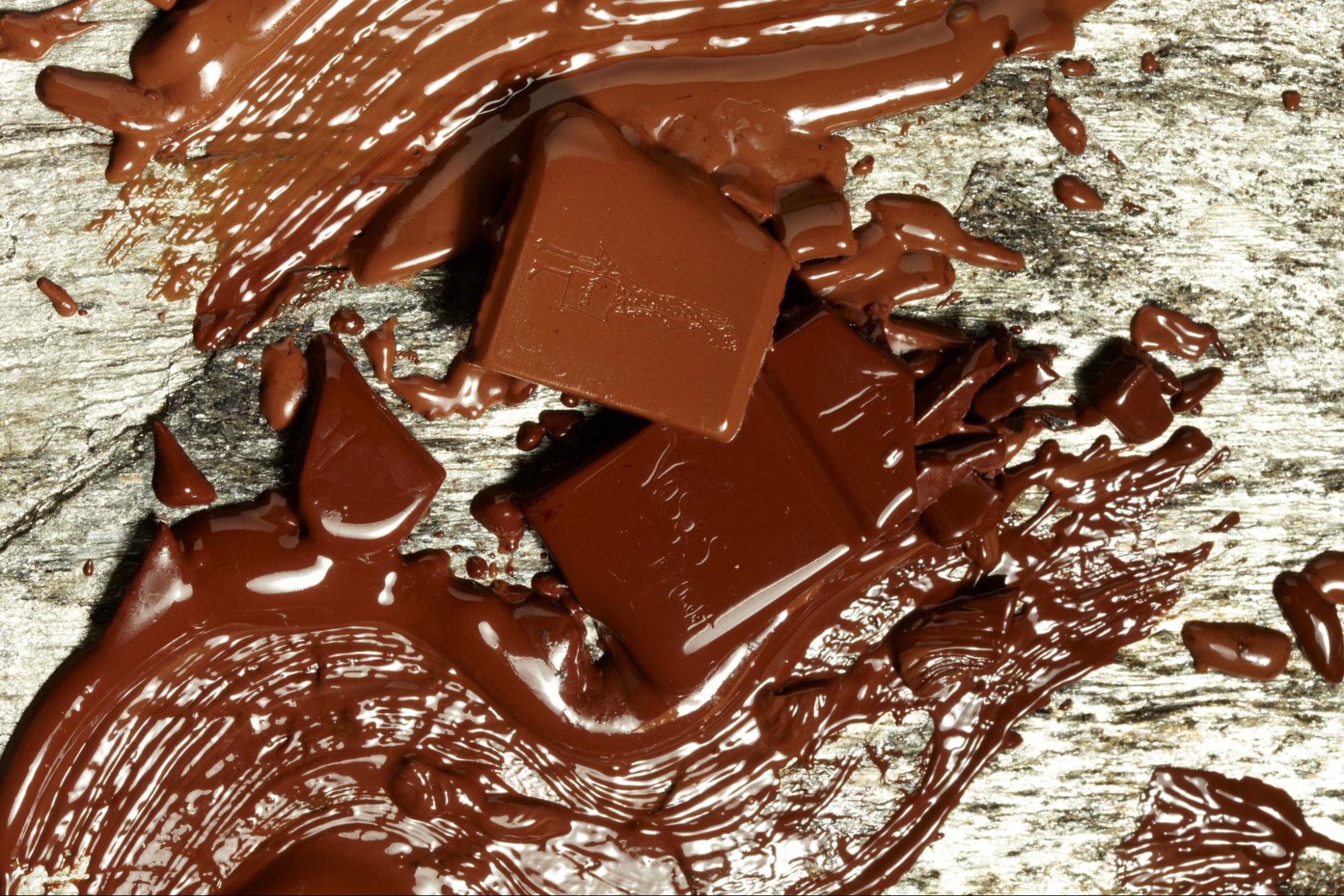 vosges-haut-chocolat-blog/dark-chocolate-vs-milk-chocolate