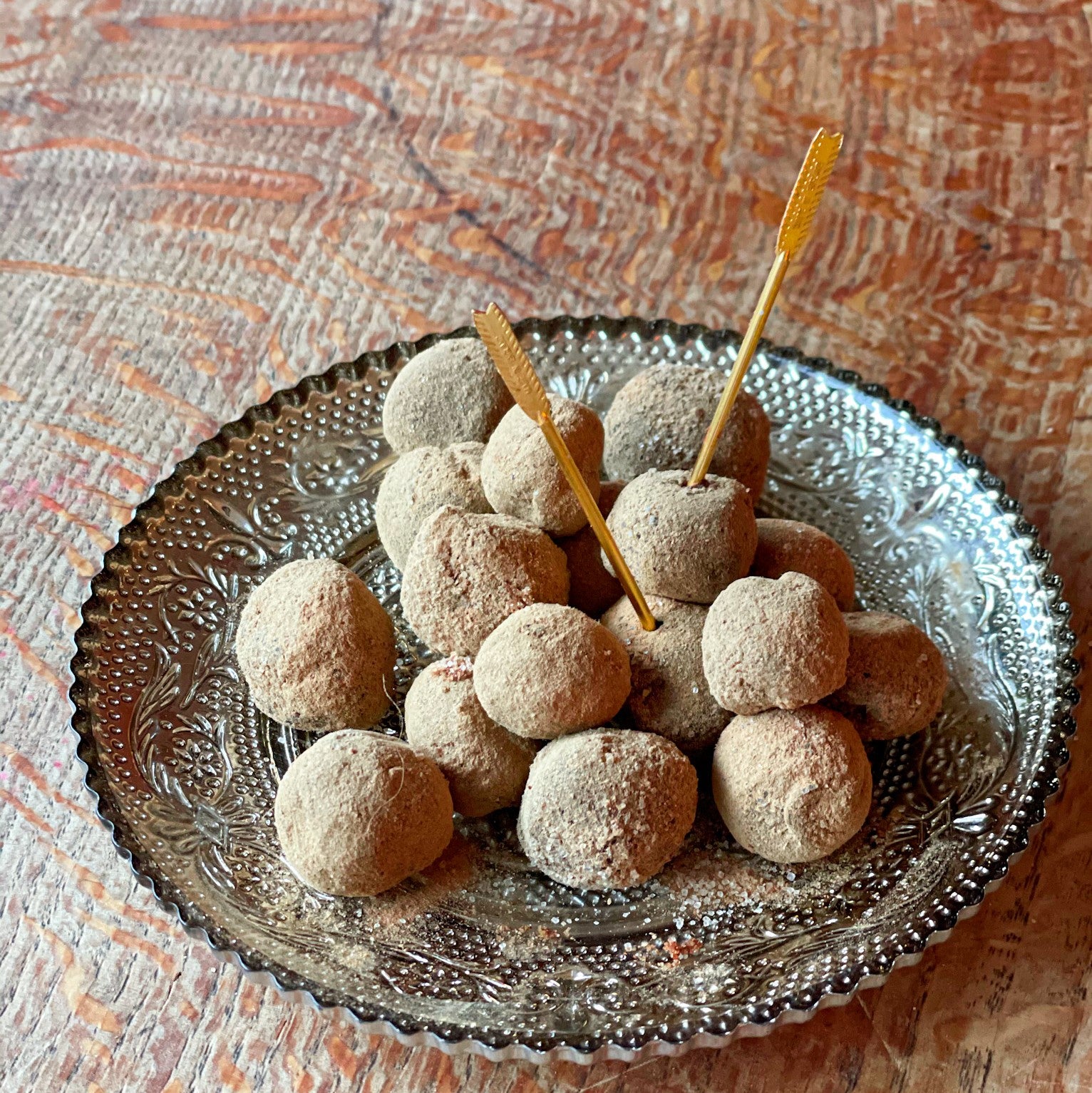 vosges-haut-chocolat-blog/homemade-cinnamon-truffles