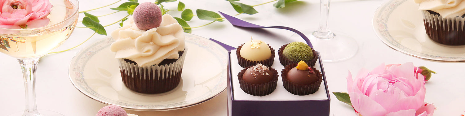 Wedding Gifts & Favors
