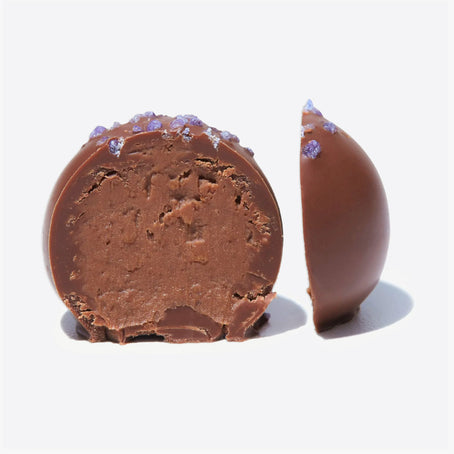 2-piece-i-g-p-piemonte-hazelnut-praline-bonbons