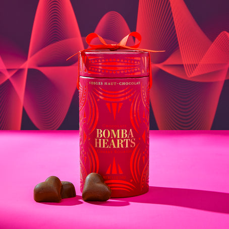 tart-cherry-rooibos-chocolate-bomba-hearts